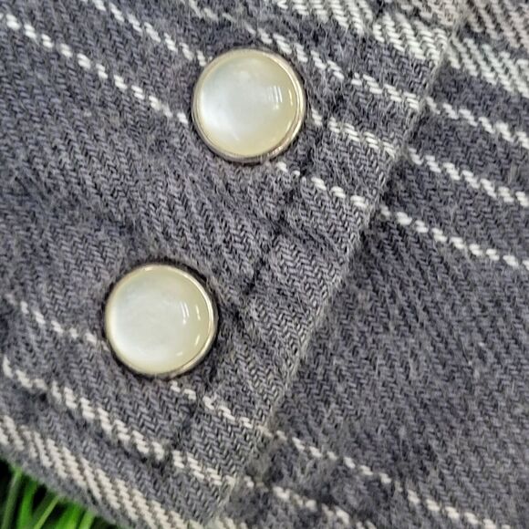 Wrangler Cropped Snap Button Shirt Womens XL 23x18 Gray - Picture 4 of 12